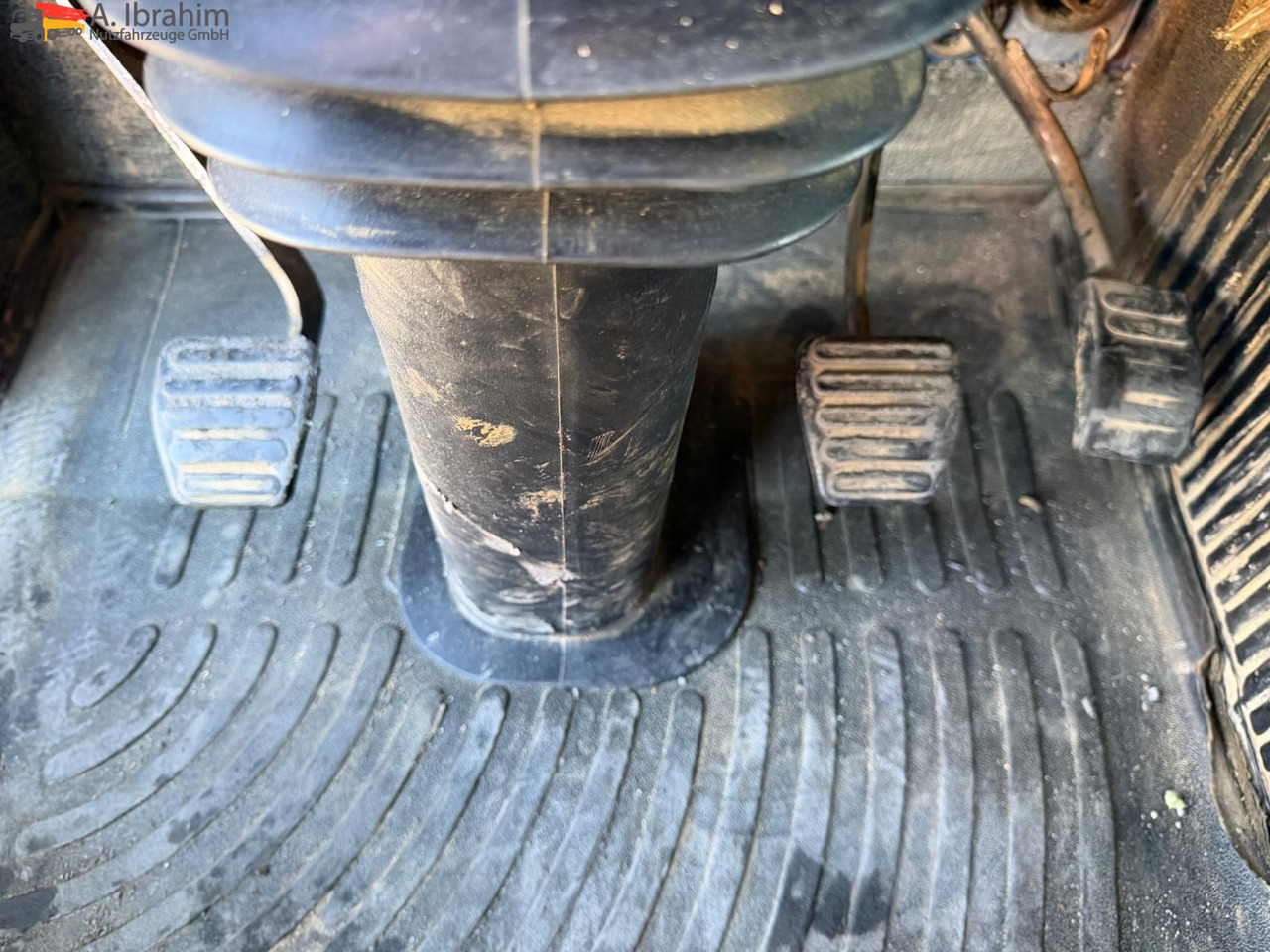 MAN 26.464 6x4 | Retarder | Klima | Schaltgetriebe | 3 Pedals - 트랙터 유닛 : 사진 3 MAN 26.464 6x4 | Retarder | Klima | Schaltgetriebe | 3 Pedals - 트랙터 유닛 : 사진 3