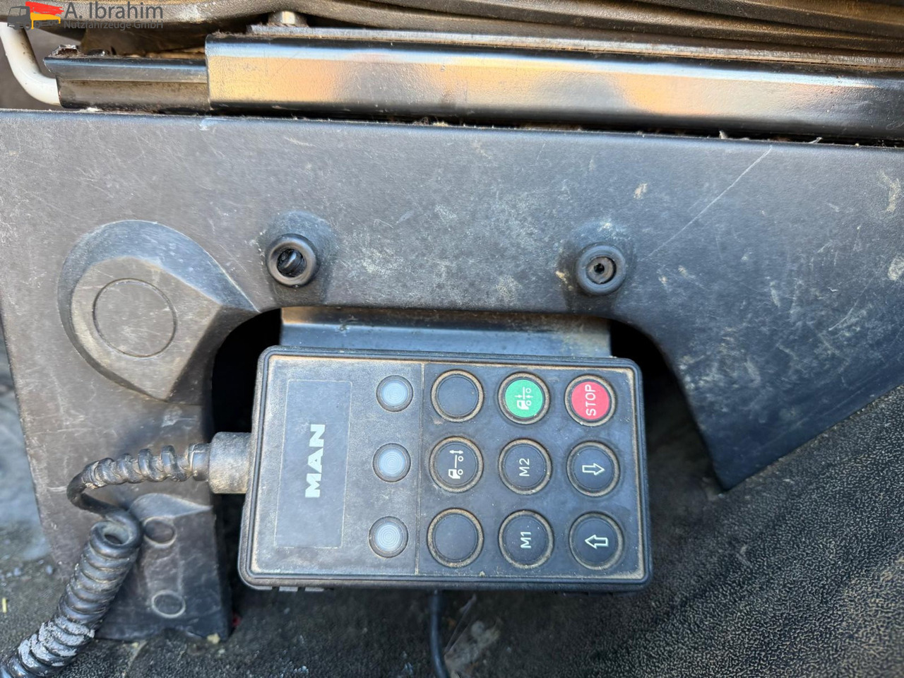 MAN 26.464 6x4 | Retarder | Klima | Schaltgetriebe | 3 Pedals - 트랙터 유닛 : 사진 4 MAN 26.464 6x4 | Retarder | Klima | Schaltgetriebe | 3 Pedals - 트랙터 유닛 : 사진 4
