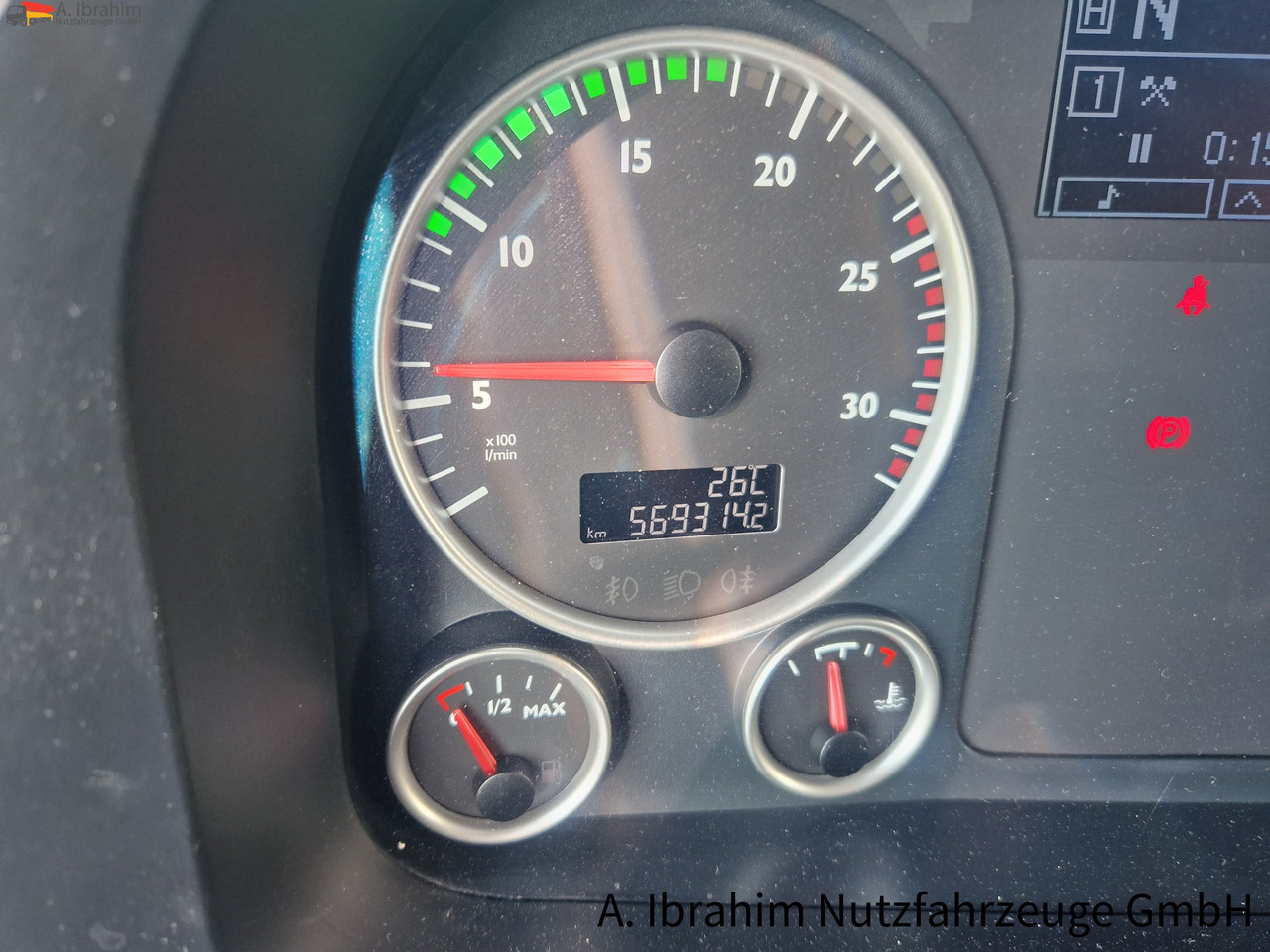 MAN TGS 18.400 PTO für Kompressor 3x vorhanden, sehr sauber, - 트랙터 유닛 : 사진 5 MAN TGS 18.400 PTO für Kompressor 3x vorhanden, sehr sauber, - 트랙터 유닛 : 사진 5