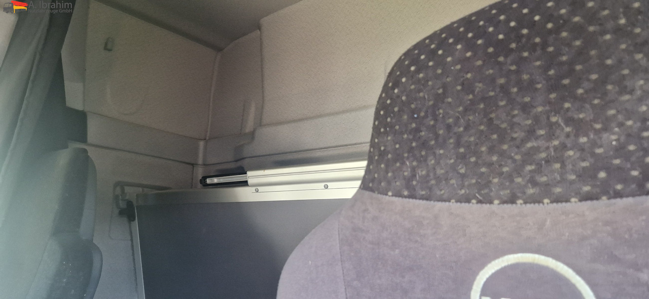 MAN TGS 18.400 PTO für Kompressor sehr sauber, 8x baugleich - 트랙터 유닛 : 사진 3 MAN TGS 18.400 PTO für Kompressor sehr sauber, 8x baugleich - 트랙터 유닛 : 사진 3