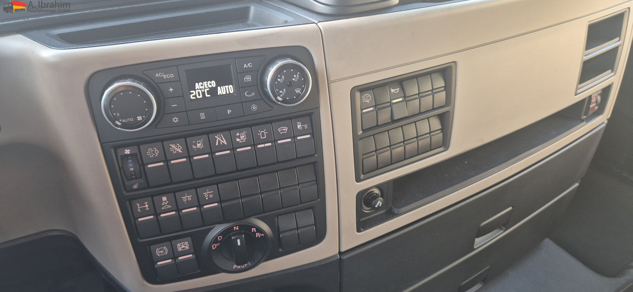 MAN TGX 18.500 Retarder | Standklima | XXL | 2x Tank | LED | deutsches Fahrzeug - 트랙터 유닛 : 사진 3 MAN TGX 18.500 Retarder | Standklima | XXL | 2x Tank | LED | deutsches Fahrzeug - 트랙터 유닛 : 사진 3