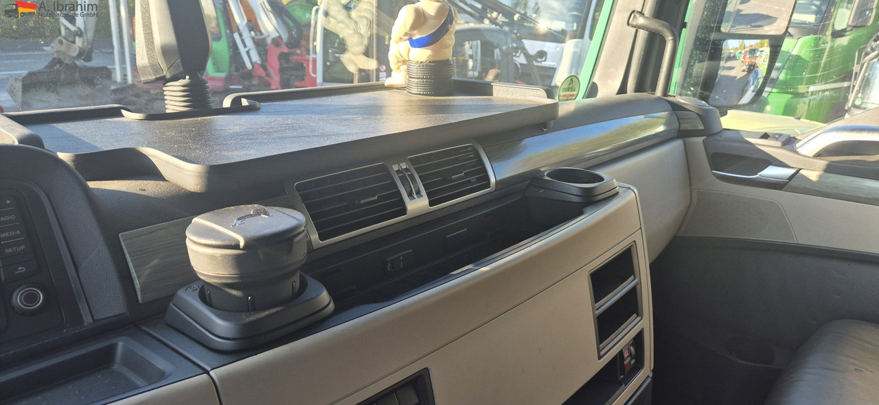 MAN TGX 18.500 Retarder | Standklima | XXL | 2x Tank | LED | deutsches Fahrzeug - 트랙터 유닛 : 사진 4 MAN TGX 18.500 Retarder | Standklima | XXL | 2x Tank | LED | deutsches Fahrzeug - 트랙터 유닛 : 사진 4