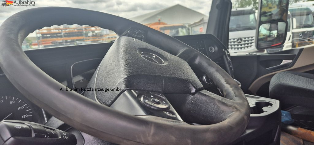 Mercedes-Benz 1836 Motorschaden ! - 트랙터 유닛 : 사진 2 Mercedes-Benz 1836 Motorschaden ! - 트랙터 유닛 : 사진 2