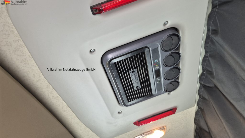 Mercedes-Benz 1843 DB 1843 mit PTU für Kompressor - 트랙터 유닛 : 사진 4 Mercedes-Benz 1843 DB 1843 mit PTU für Kompressor - 트랙터 유닛 : 사진 4