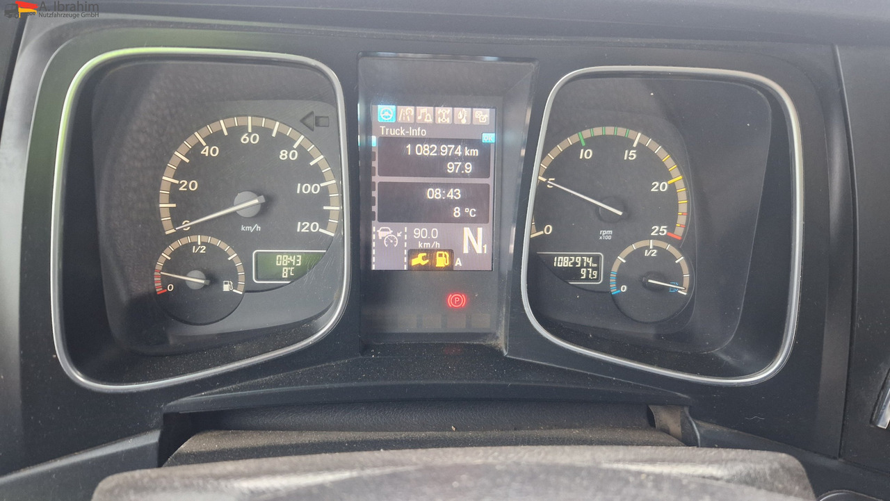 Mercedes-Benz 1843 Kipphydraulik, Standklima - 트랙터 유닛 : 사진 4 Mercedes-Benz 1843 Kipphydraulik, Standklima - 트랙터 유닛 : 사진 4