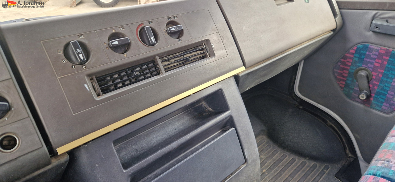 Mercedes-Benz 611 D Meiller Kipper Tüv 2026 - 덤프트럭 : 사진 2 Mercedes-Benz 611 D Meiller Kipper Tüv 2026 - 덤프트럭 : 사진 2