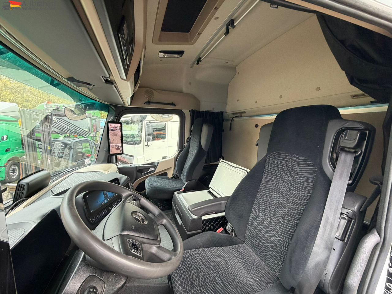 Mercedes-Benz Actros 1846LS Streamspace | Retarder | Euro 6d | Blatt Luft | 3 x vorhanden - 트랙터 유닛 : 사진 4 Mercedes-Benz Actros 1846LS Streamspace | Retarder | Euro 6d | Blatt Luft | 3 x vorhanden - 트랙터 유닛 : 사진 4