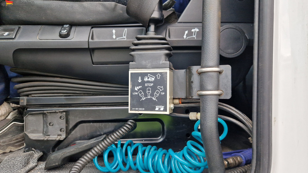 Mercedes-Benz DB 1842, Kipphydraulik - 트랙터 유닛 : 사진 3 Mercedes-Benz DB 1842, Kipphydraulik - 트랙터 유닛 : 사진 3
