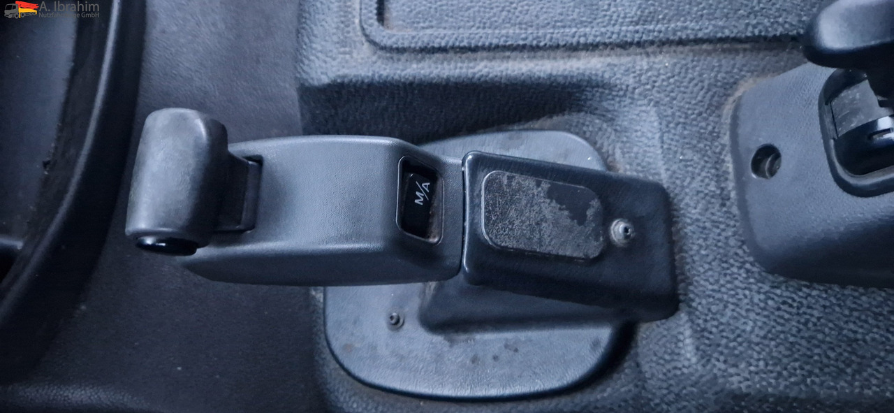 Mercedes-Benz DB 816, LBW deutsches Fahrzeug, 1. Hand - 박스 밴 : 사진 3 Mercedes-Benz DB 816, LBW deutsches Fahrzeug, 1. Hand - 박스 밴 : 사진 3