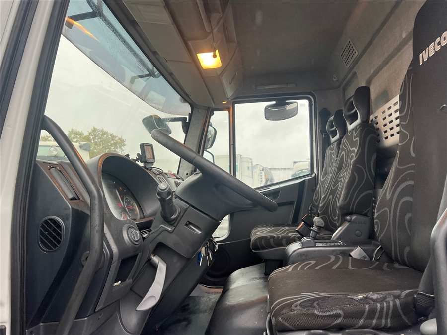 Iveco 140E25 - 냉동탑차 : 사진 5 Iveco 140E25 - 냉동탑차 : 사진 5