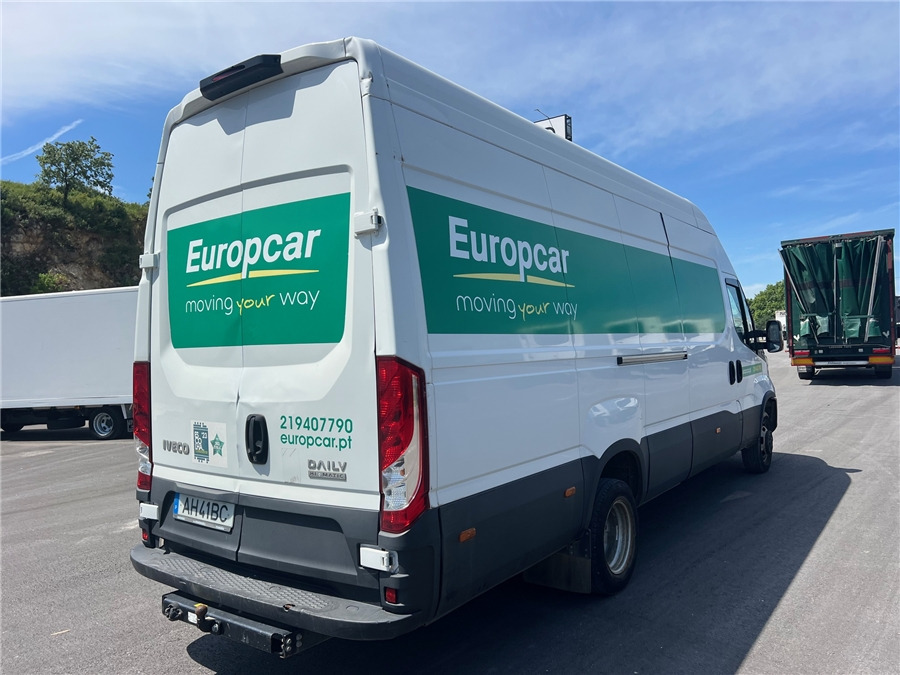 Iveco 35C16HA8V - 패널 밴 : 사진 4 Iveco 35C16HA8V - 패널 밴 : 사진 4