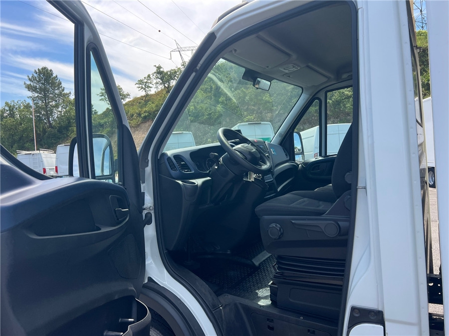 박스 밴 Iveco 35C16HA8 : 사진 10