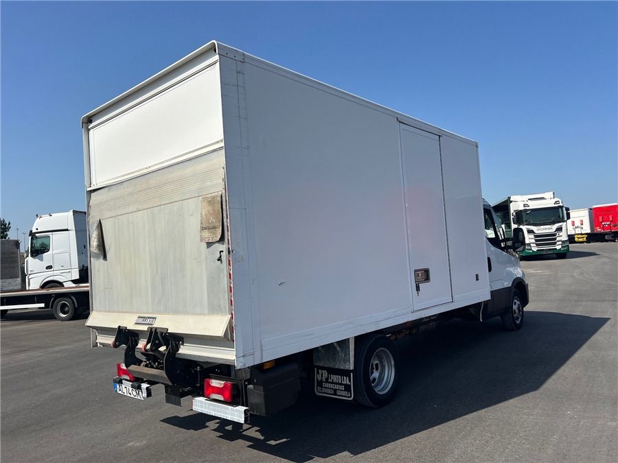 Iveco 35C16H - 박스 트럭 : 사진 5 Iveco 35C16H - 박스 트럭 : 사진 5