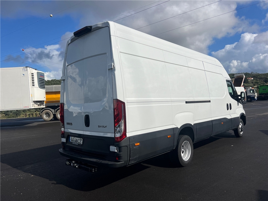 Iveco 35C16 - 패널 밴 : 사진 4 Iveco 35C16 - 패널 밴 : 사진 4