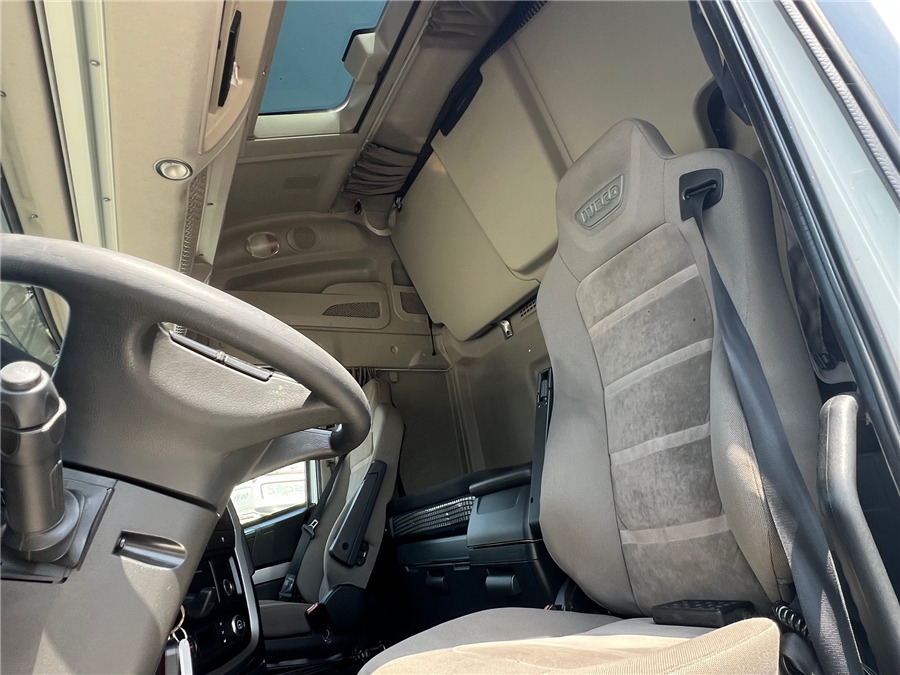 트랙터 유닛 Iveco AS440S46T/P : 사진 13 트랙터 유닛 Iveco AS440S46T/P : 사진 13