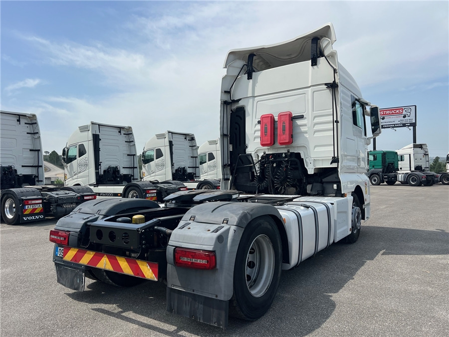 MAN TGX 18.460 - 트랙터 유닛 : 사진 4 MAN TGX 18.460 - 트랙터 유닛 : 사진 4