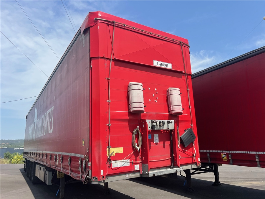 SCHMITZ CARGOBULL SCB-S3T TETO ELEVAR - 커튼사이더 세미 트레일러 : 사진 1 SCHMITZ CARGOBULL SCB-S3T TETO ELEVAR - 커튼사이더 세미 트레일러 : 사진 1