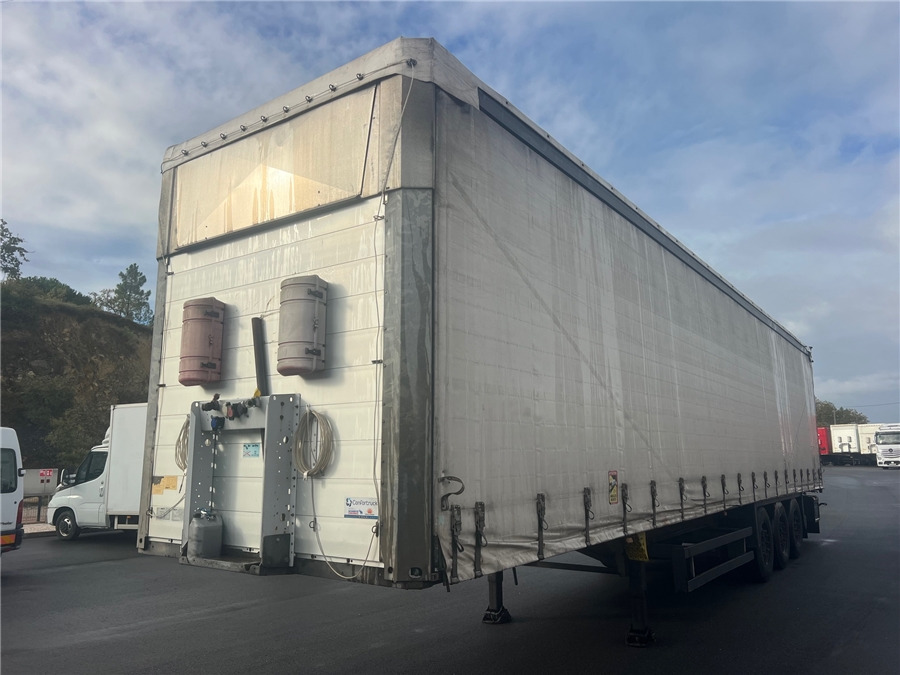 SCHMITZ S01 - 커튼사이더 세미 트레일러 : 사진 3 SCHMITZ S01 - 커튼사이더 세미 트레일러 : 사진 3