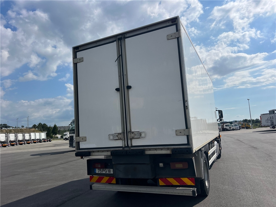 Volvo FM 9 - 냉동탑차 : 사진 5 Volvo FM 9 - 냉동탑차 : 사진 5