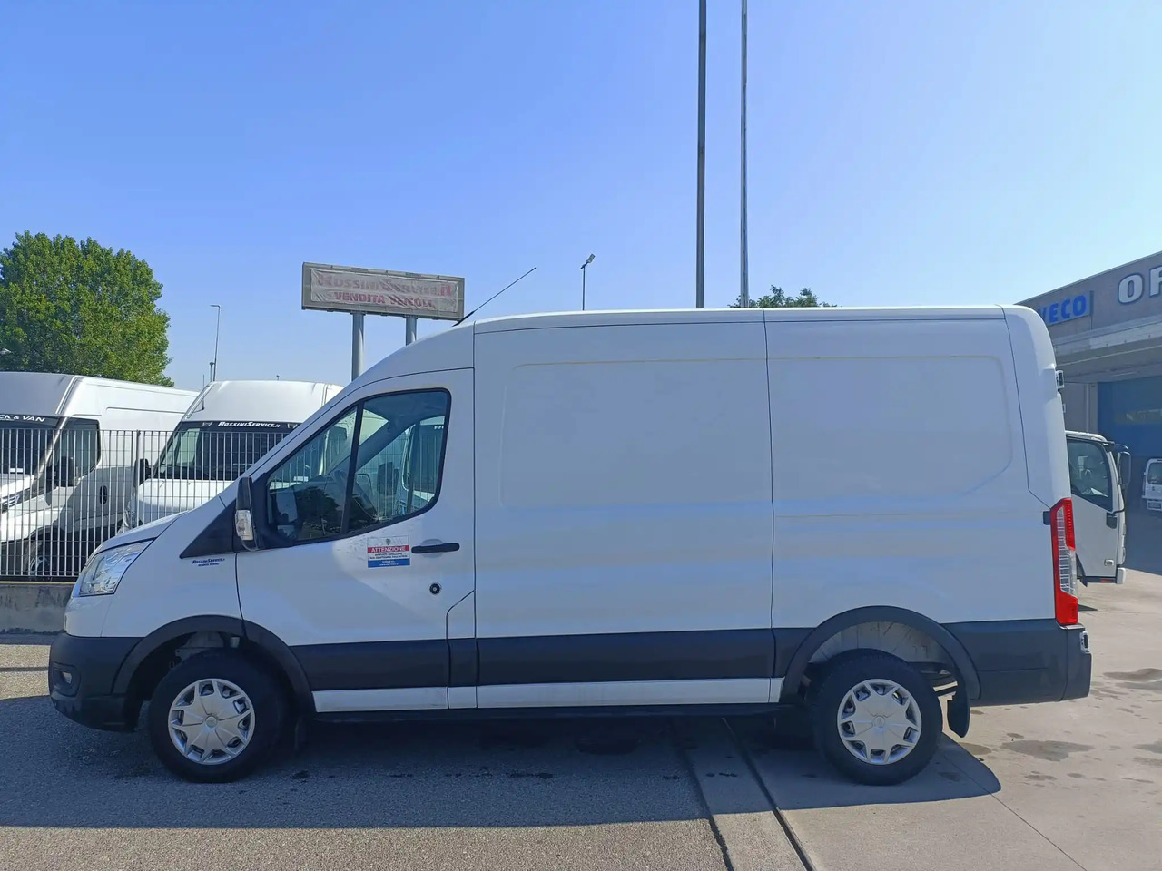 FORD TRANSIT FURGONE STANDARD - 패널 밴 : 사진 4 FORD TRANSIT FURGONE STANDARD - 패널 밴 : 사진 4