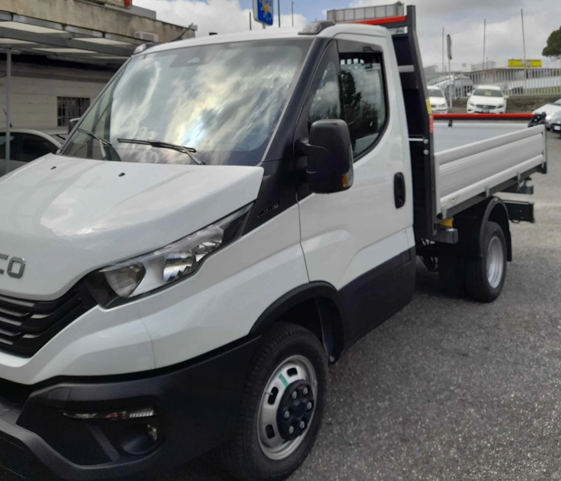 IVECO DAILY 35C12 2.3 RIBALTABILE 2025 NUOVO - 덤프 밴 : 사진 1 IVECO DAILY 35C12 2.3 RIBALTABILE 2025 NUOVO - 덤프 밴 : 사진 1