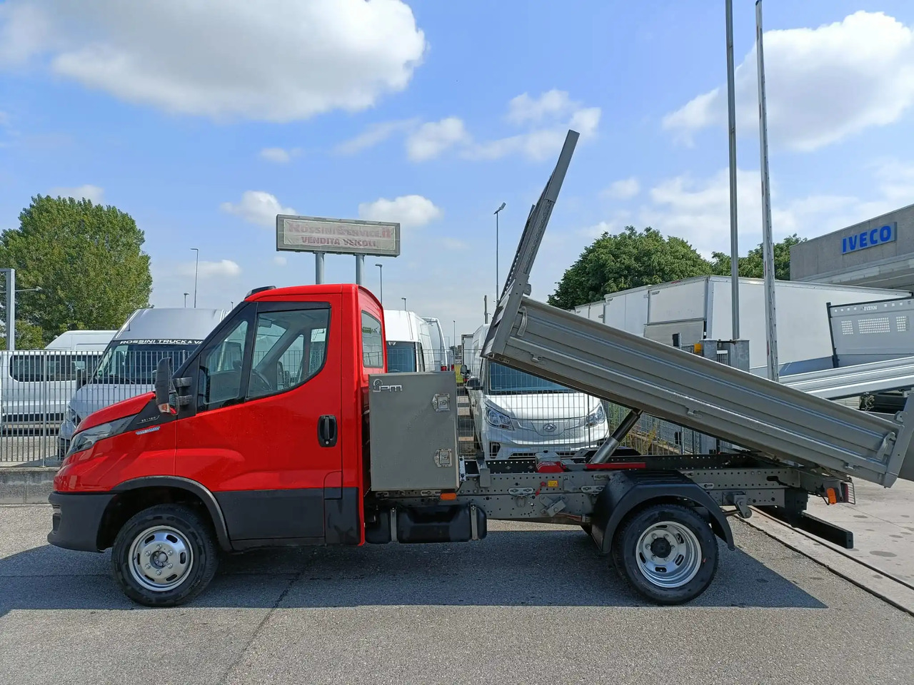 IVECO DAILY 35C12 RIBALTABILE - 덤프 밴 : 사진 2 IVECO DAILY 35C12 RIBALTABILE - 덤프 밴 : 사진 2