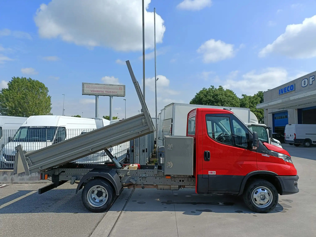 IVECO DAILY 35C12 RIBALTABILE - 덤프 밴 : 사진 4 IVECO DAILY 35C12 RIBALTABILE - 덤프 밴 : 사진 4
