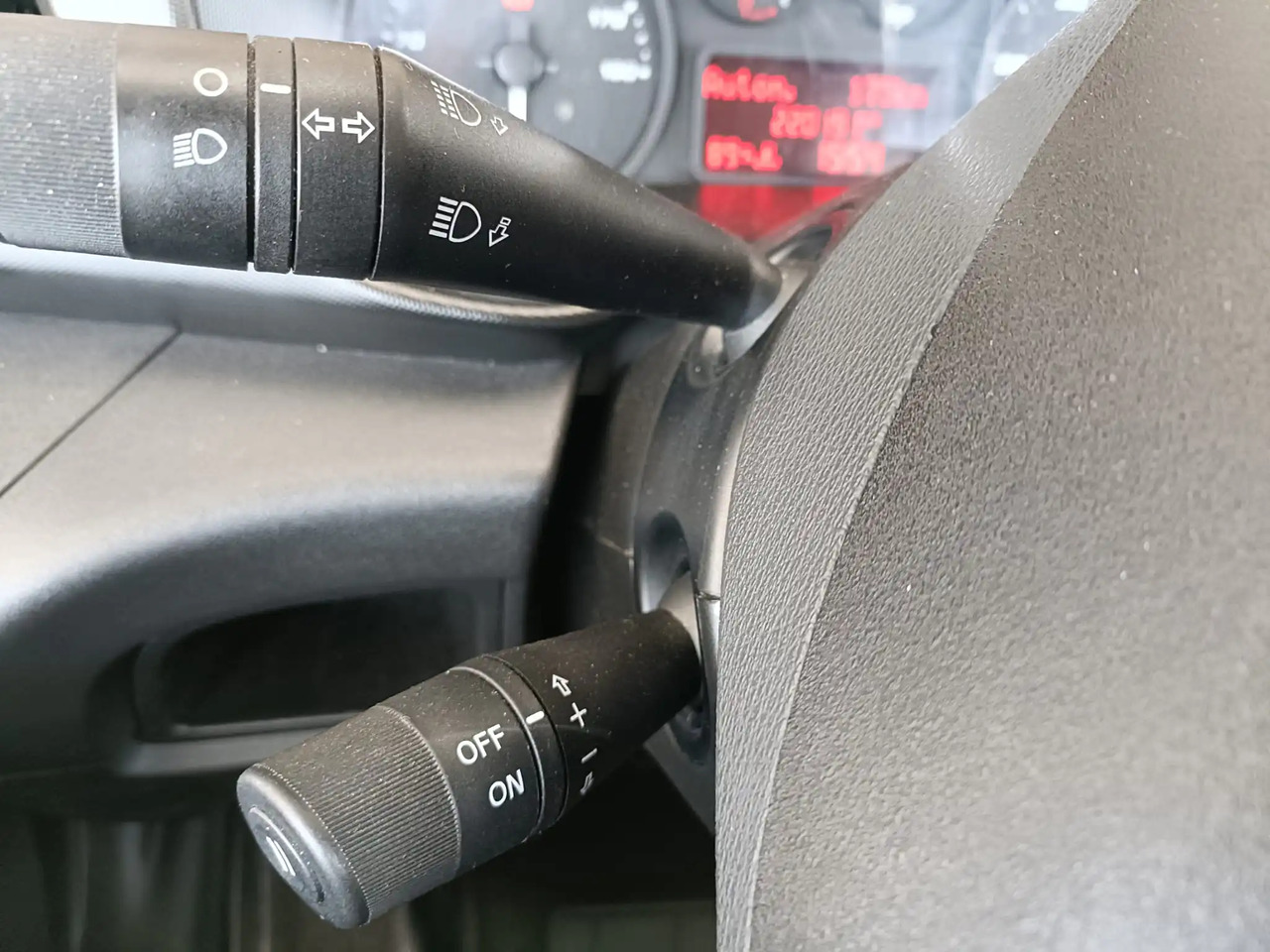 IVECO DAILY 35C15 - 밴 : 사진 4 IVECO DAILY 35C15 - 밴 : 사진 4