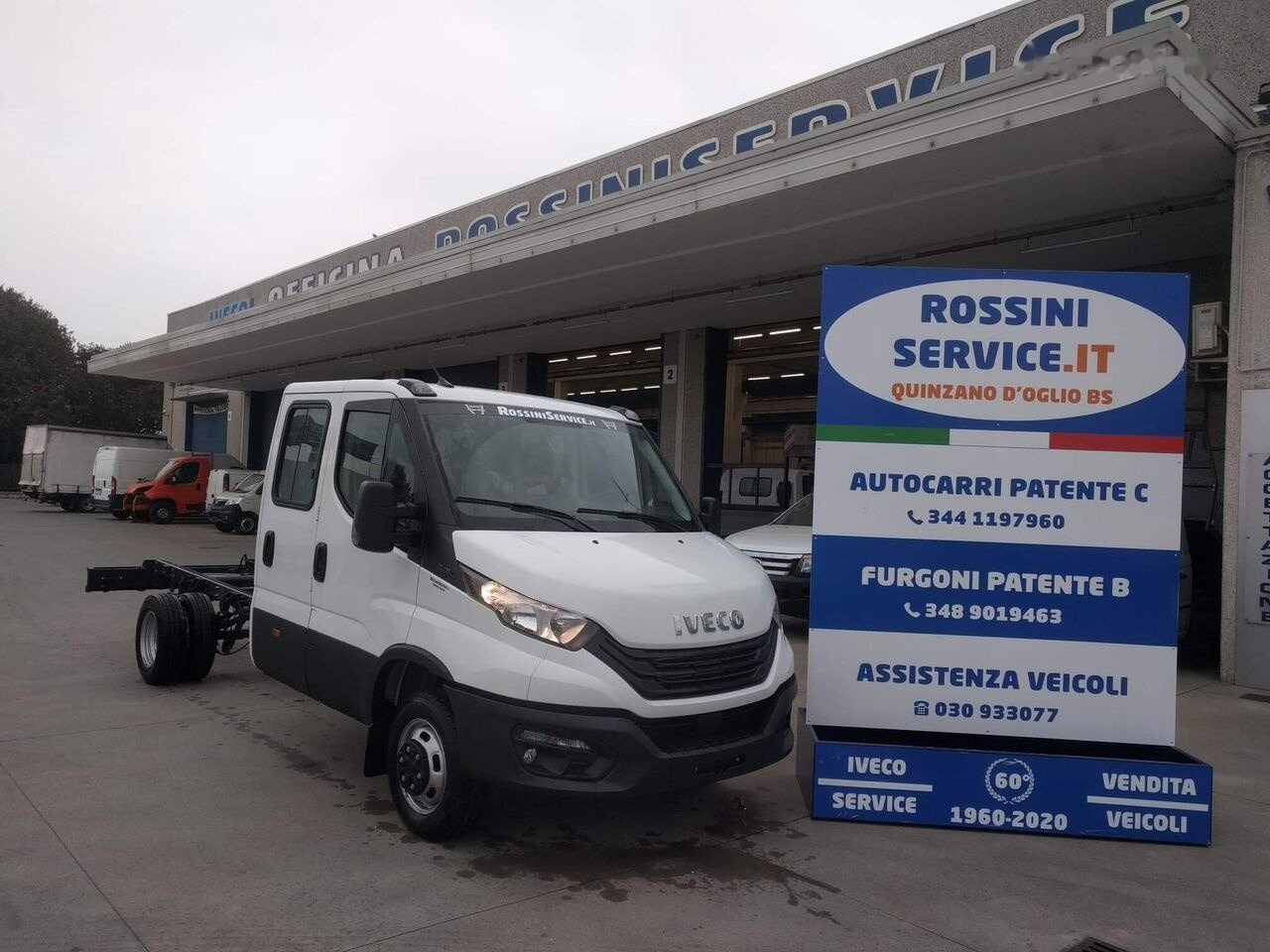 캡 새시 트럭 IVECO DAILY 35C16 DOPPIA CABINA 7 POSTI : 사진 1