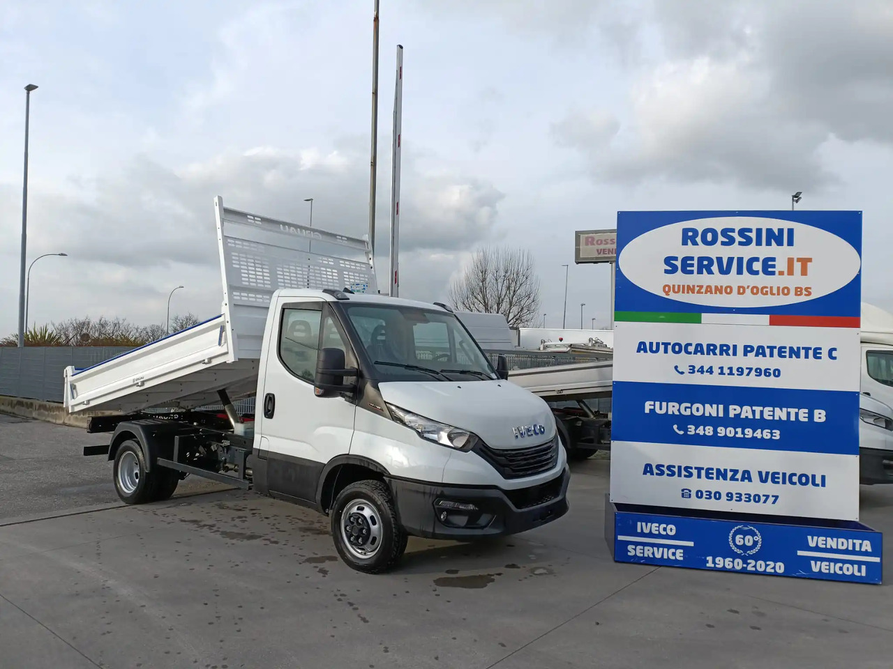 IVECO DAILY 35C16 MOD. 2025 RIBALTABILE TRILATERALE - 덤프 밴 : 사진 1 IVECO DAILY 35C16 MOD. 2025 RIBALTABILE TRILATERALE - 덤프 밴 : 사진 1