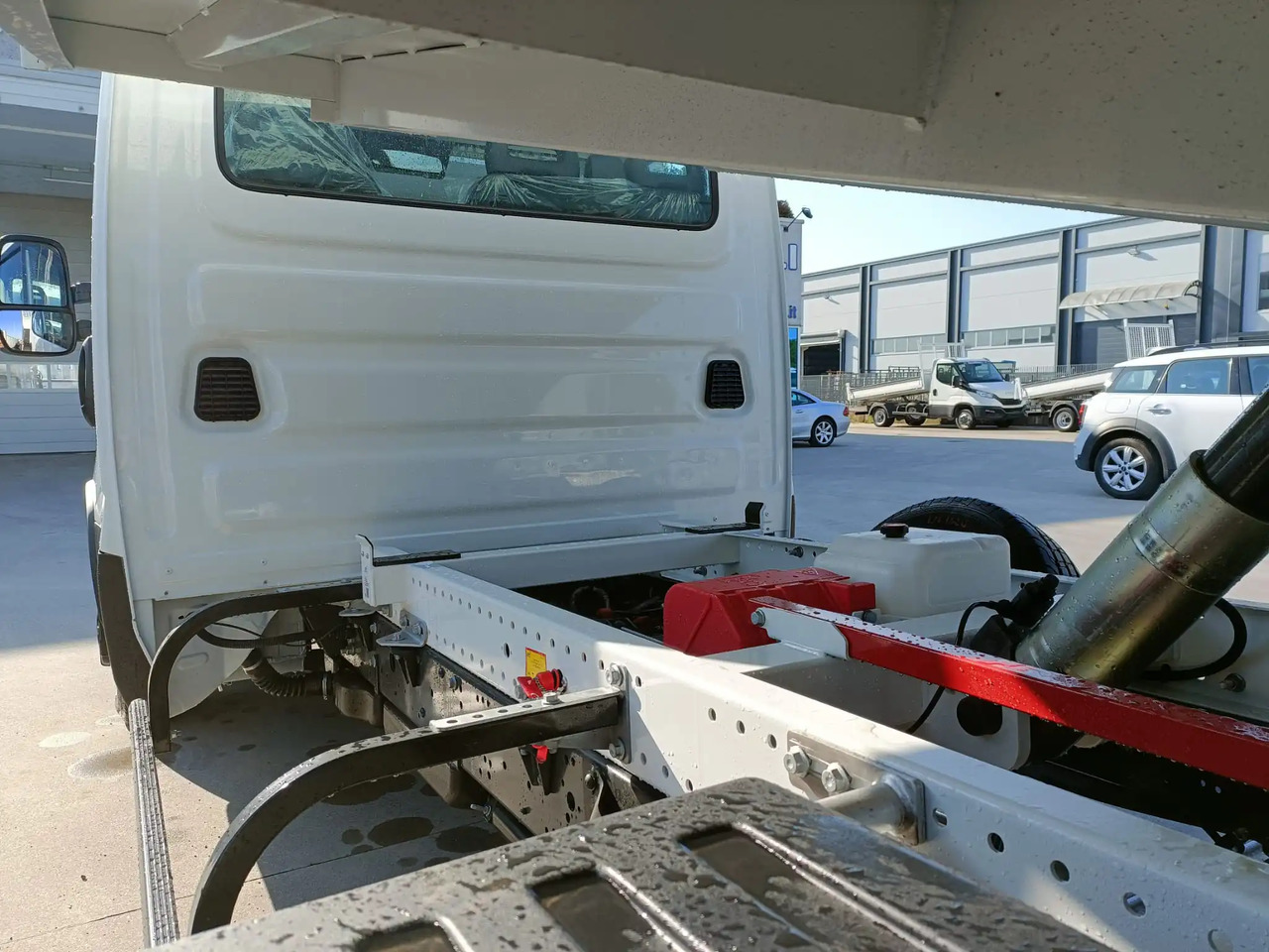 IVECO DAILY 35C16 NUOVO 3.0 cc MOD: 2025 RIBALTABILE - 덤프 밴 : 사진 5 IVECO DAILY 35C16 NUOVO 3.0 cc MOD: 2025 RIBALTABILE - 덤프 밴 : 사진 5