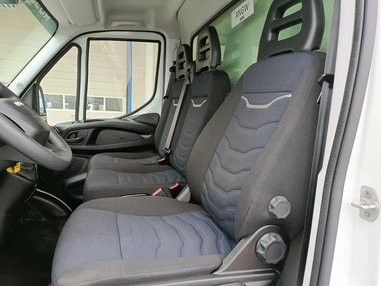 IVECO DAILY 35C16 - 밴 : 사진 3 IVECO DAILY 35C16 - 밴 : 사진 3