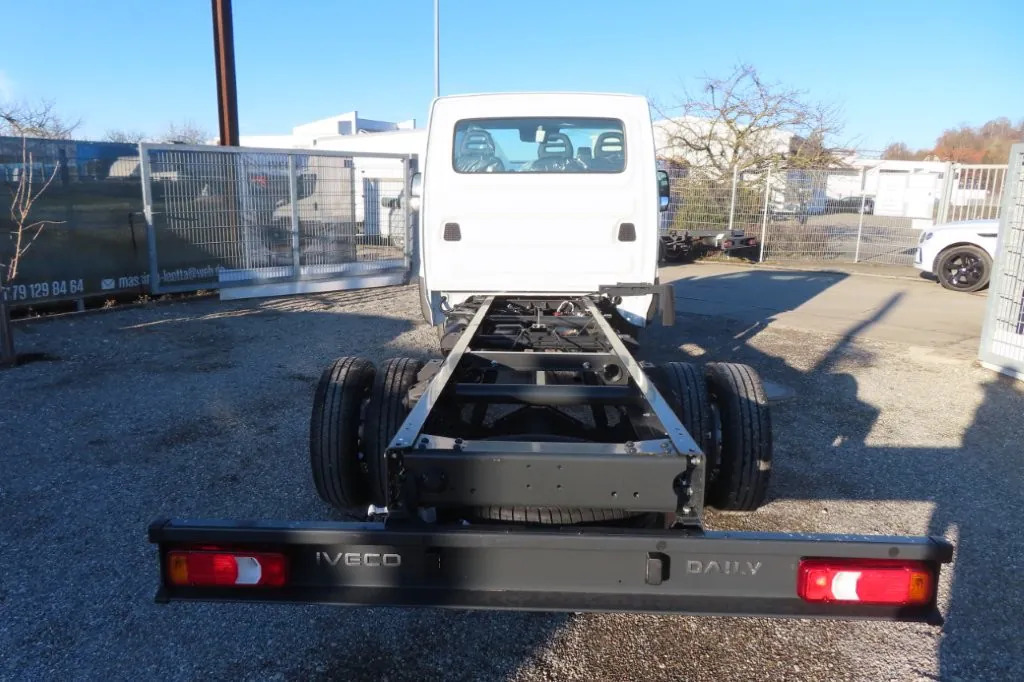 IVECO DAILY 72C18 - 밴 : 사진 2 IVECO DAILY 72C18 - 밴 : 사진 2