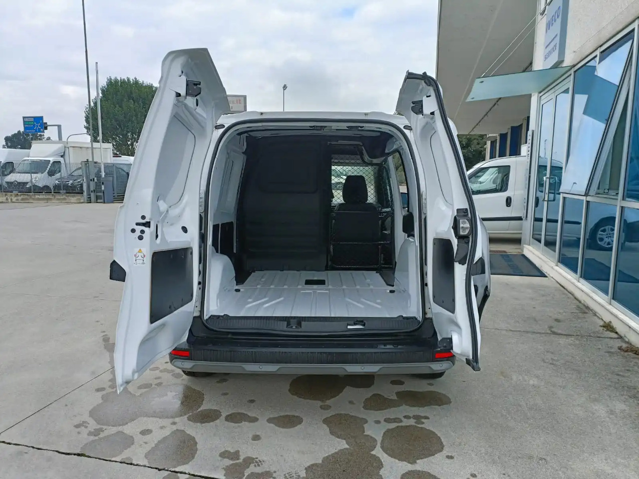RENAULT KANGOO EV45 – 100% ELETTRICO - 패널 밴, 전기 밴 : 사진 3 RENAULT KANGOO EV45 – 100% ELETTRICO - 패널 밴, 전기 밴 : 사진 3