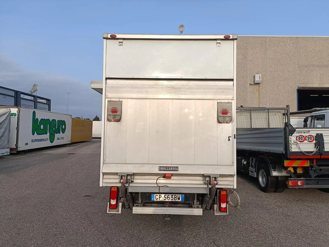 SPONDA IDRAULICA DHOLLANDIA - 테일 리프트 : 사진 1 SPONDA IDRAULICA DHOLLANDIA - 테일 리프트 : 사진 1