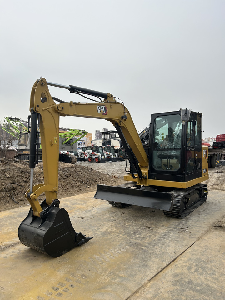 CATERPILLAR 305.5GC - 크롤러 굴삭기 : 사진 3 CATERPILLAR 305.5GC - 크롤러 굴삭기 : 사진 3