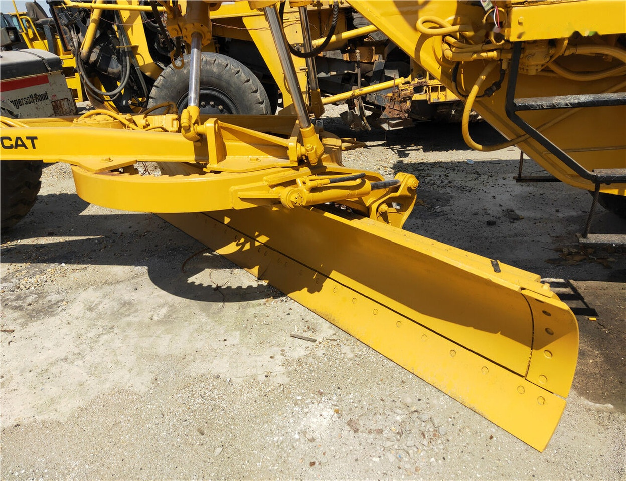 Caterpillar 140G - 그레이더 : 사진 4 Caterpillar 140G - 그레이더 : 사진 4