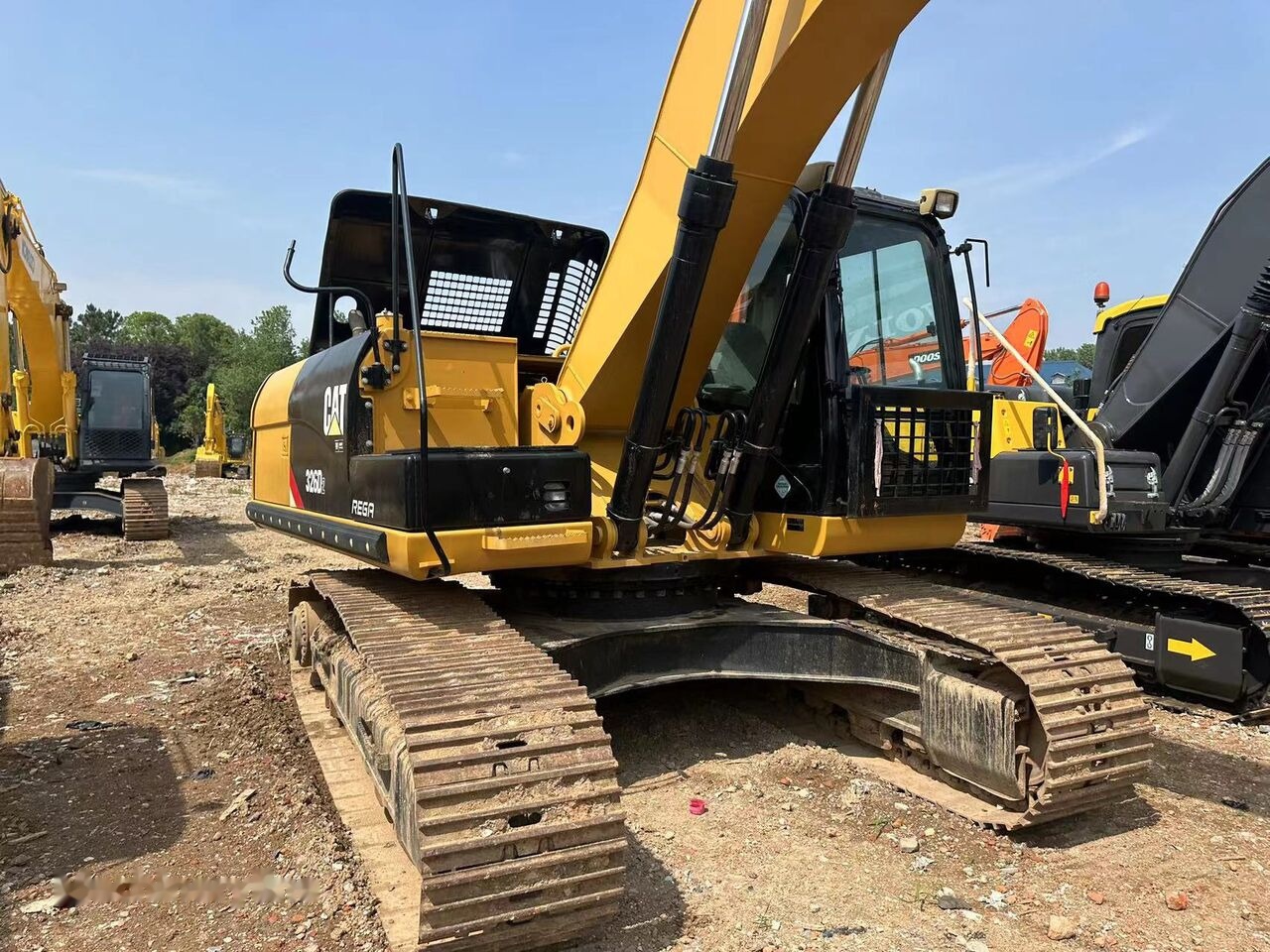 Caterpillar 326D - 크롤러 굴삭기 : 사진 1 Caterpillar 326D - 크롤러 굴삭기 : 사진 1