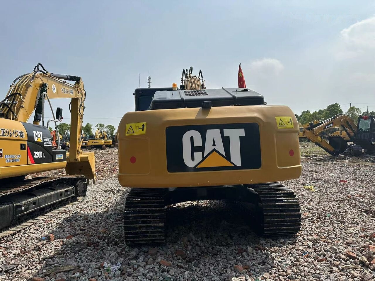 Caterpillar CAT 320D - 크롤러 굴삭기 : 사진 5 Caterpillar CAT 320D - 크롤러 굴삭기 : 사진 5