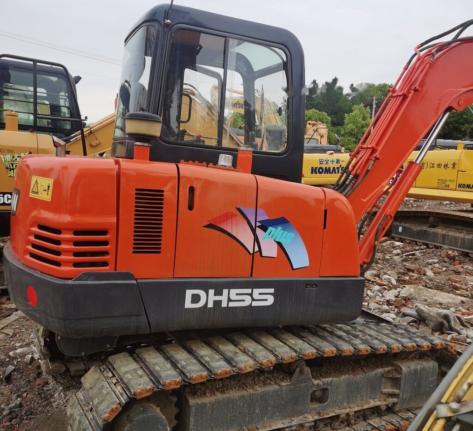 Doosan DH55 - 크롤러 굴삭기 : 사진 1 Doosan DH55 - 크롤러 굴삭기 : 사진 1