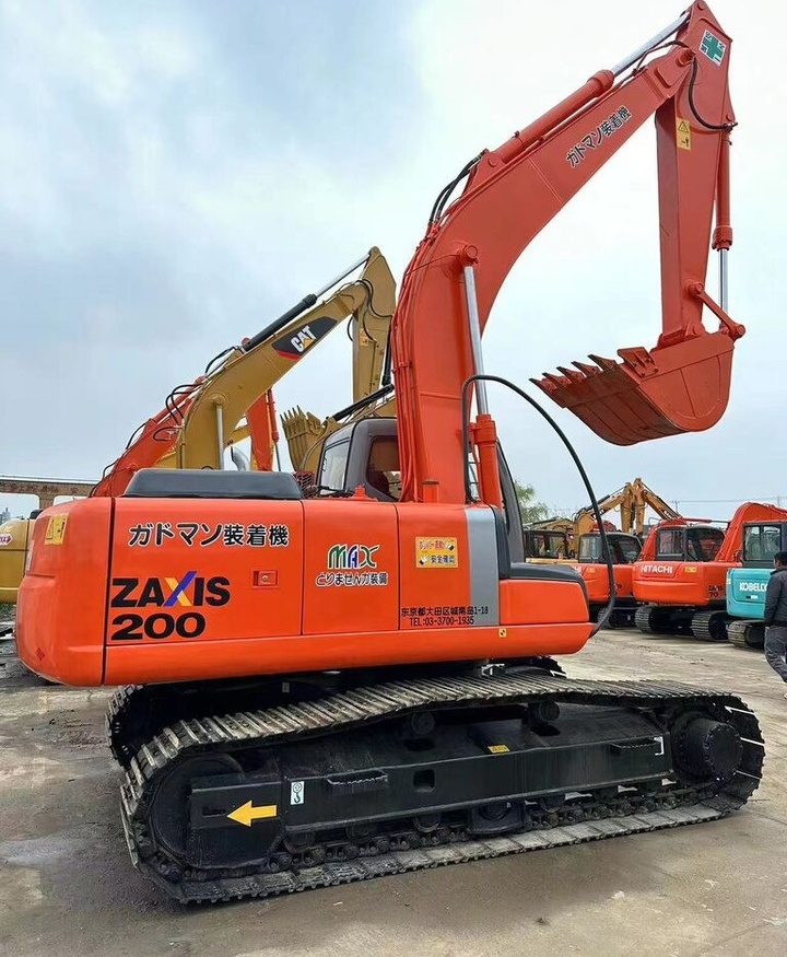 Hitachi ZX200 - 크롤러 굴삭기 : 사진 5 Hitachi ZX200 - 크롤러 굴삭기 : 사진 5