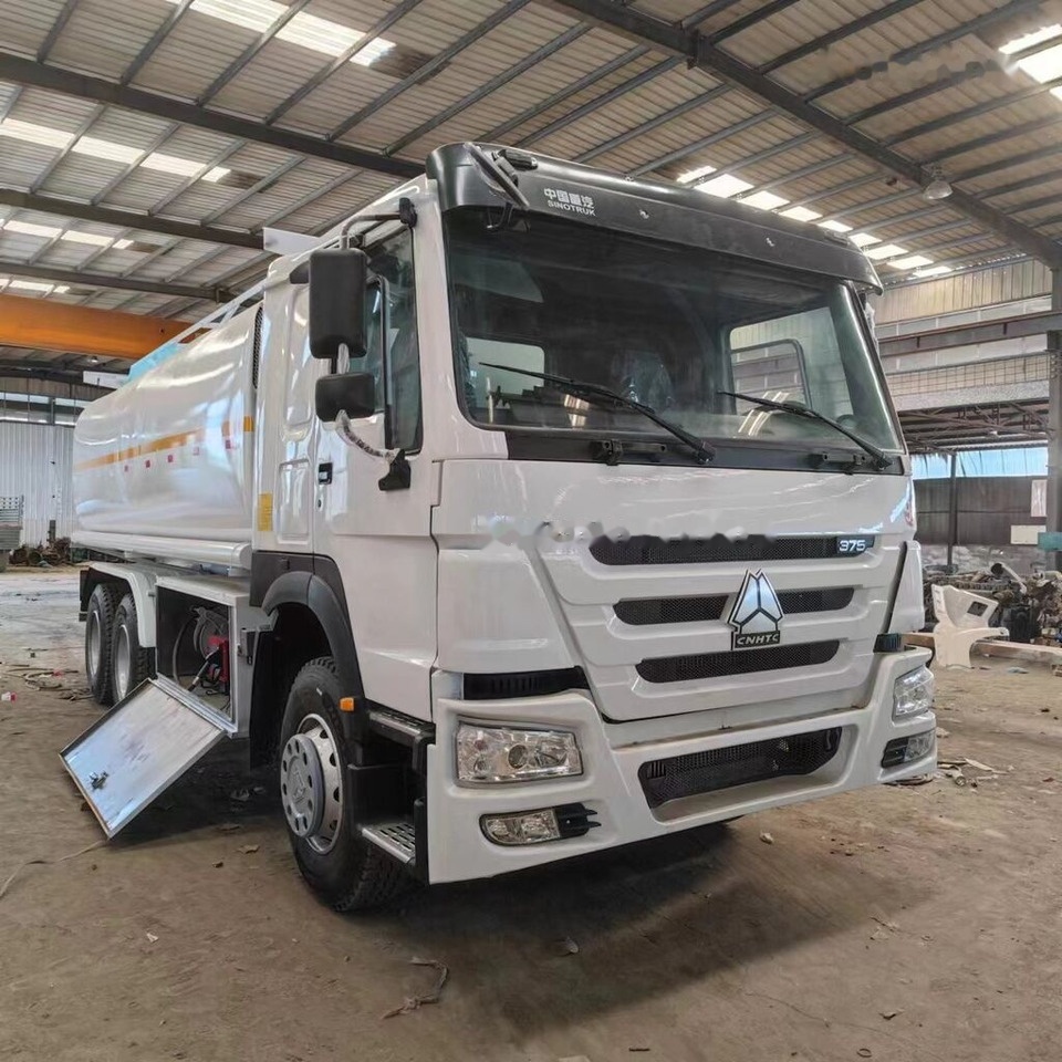 Howo 375 - 유조트럭 : 사진 1 Howo 375 - 유조트럭 : 사진 1
