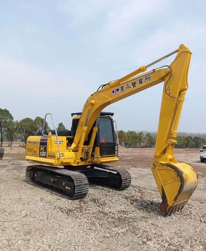 Komatsu PC130 - 크롤러 굴삭기 : 사진 3 Komatsu PC130 - 크롤러 굴삭기 : 사진 3