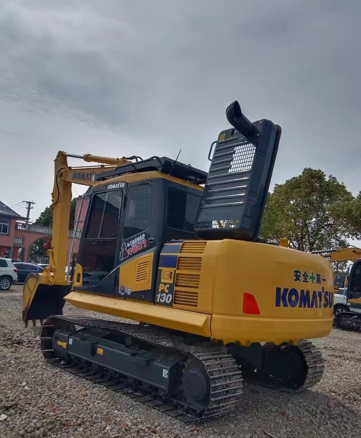 Komatsu PC130 - 크롤러 굴삭기 : 사진 2 Komatsu PC130 - 크롤러 굴삭기 : 사진 2