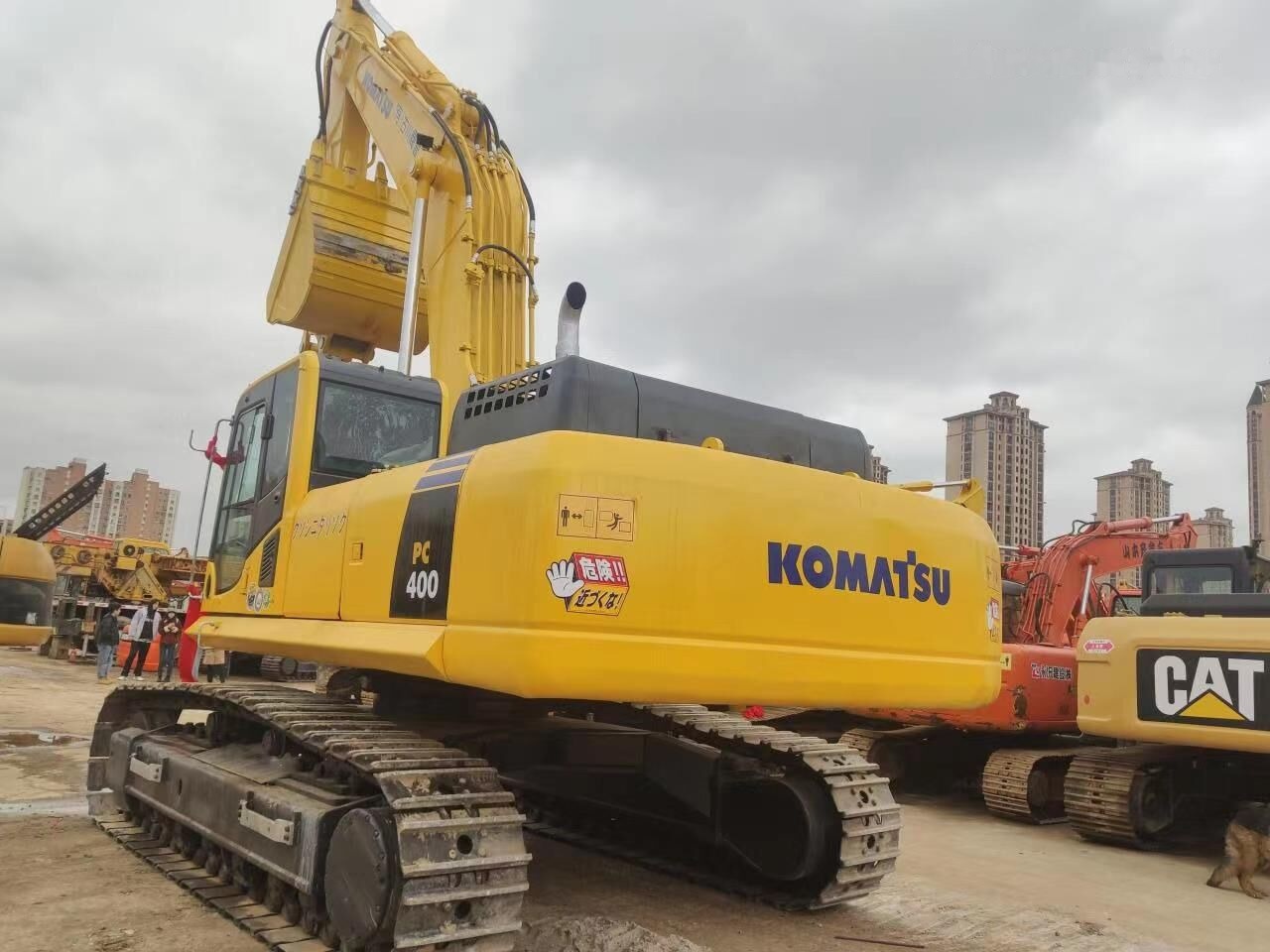 Komatsu PC400-8 - 크롤러 굴삭기 : 사진 5 Komatsu PC400-8 - 크롤러 굴삭기 : 사진 5