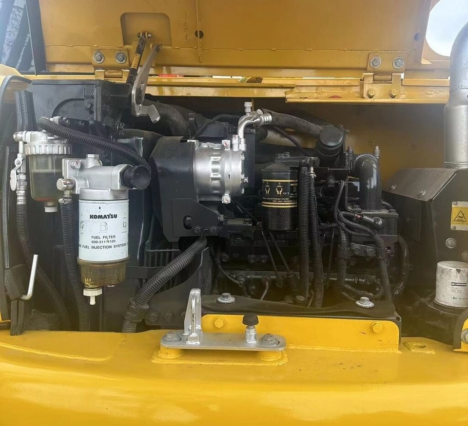 Komatsu PC70 - 미니 굴삭기 : 사진 5 Komatsu PC70 - 미니 굴삭기 : 사진 5