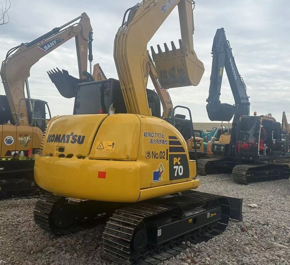 Komatsu PC70 - 미니 굴삭기 : 사진 1 Komatsu PC70 - 미니 굴삭기 : 사진 1