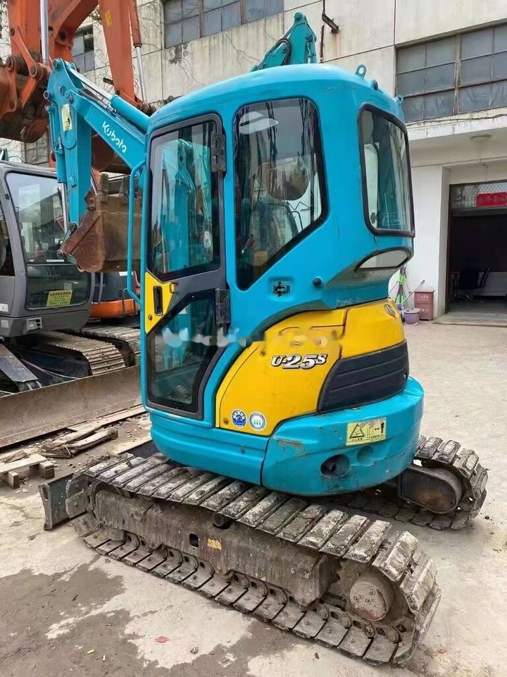 Kubota U25 - 미니 굴삭기 : 사진 4 Kubota U25 - 미니 굴삭기 : 사진 4