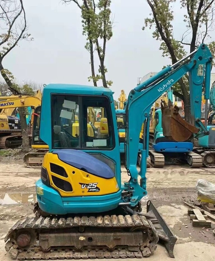 Kubota U25 - 미니 굴삭기 : 사진 3 Kubota U25 - 미니 굴삭기 : 사진 3