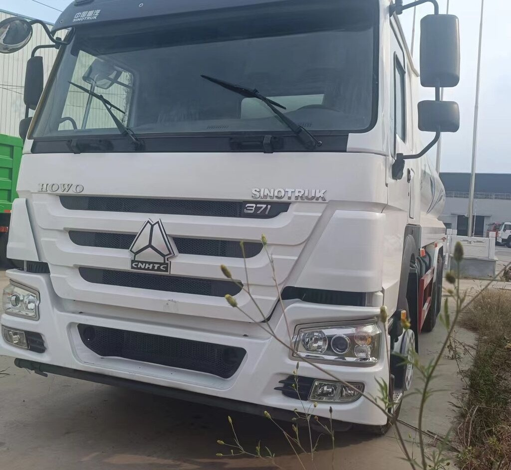Sinotruk Howo 371 - 지자체/ 특수 차량 : 사진 3 Sinotruk Howo 371 - 지자체/ 특수 차량 : 사진 3